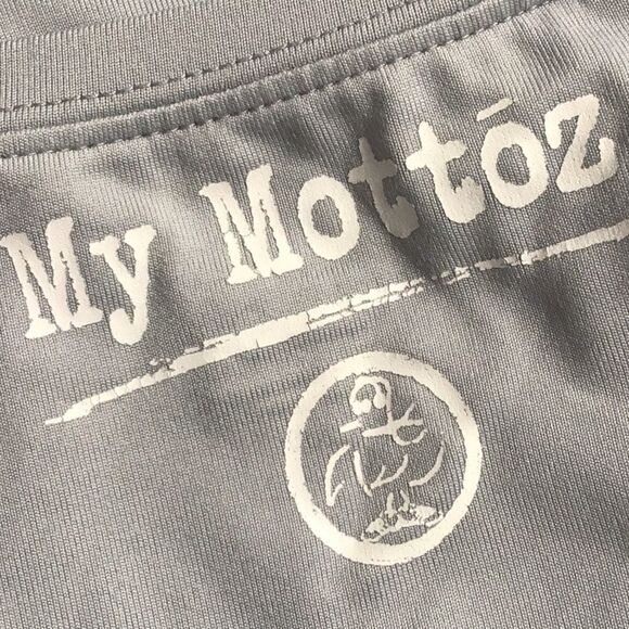 Alo Yoga Cool Fit “Will Run For Chocolate” activewear shirt - Picture 11 of 11